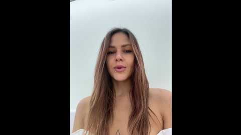Media: shawty420 Bongacams 2025-05-27 11:28:00