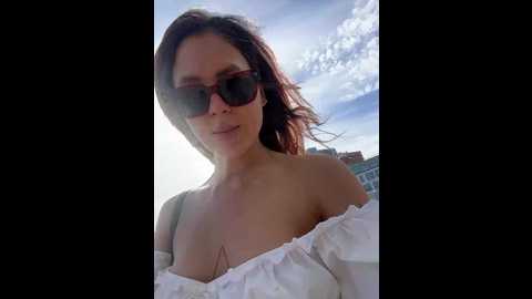 Media: shawty420 Bongacams 2025-05-27 12:58:00