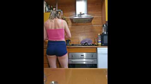 Media: editamilf Bongacams 2025-05-28 04:56:00
