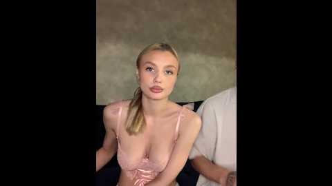 love_vibe @ bongacams on 20250531