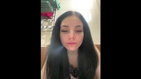 Media: aleksandra_lis_1998 Bongacams 2025-06-01 19:09:00