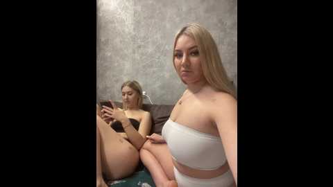 Media: karolina7 Bongacams 2025-06-01 21:39:00