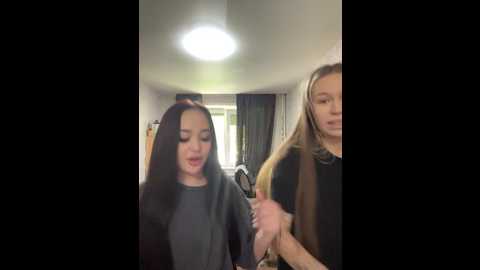 Media: myyyfacts Bongacams 2025-06-01 09:09:00