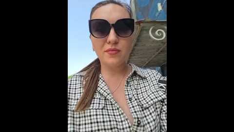 divora @ bongacams on 20250603