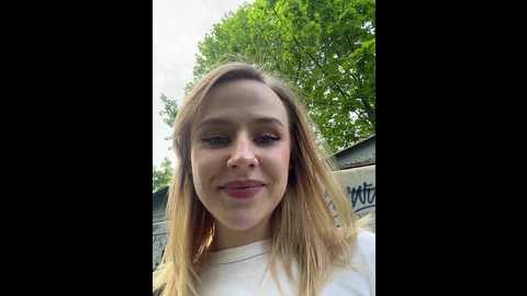 elegantbabe @ bongacams on 20250606