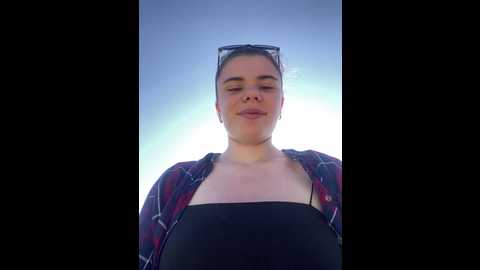 gummy_bears @ bongacams on 20250606