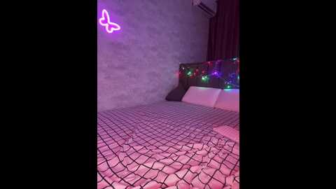 butttfly @ bongacams on 20250608