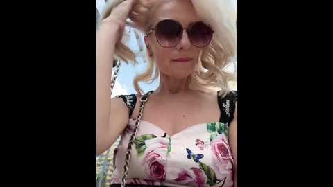 Media: _molly_ Bongacams 2025-06-10 06:41:00
