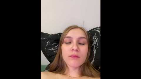 Media: yinyang Bongacams 2025-06-11 08:18:00