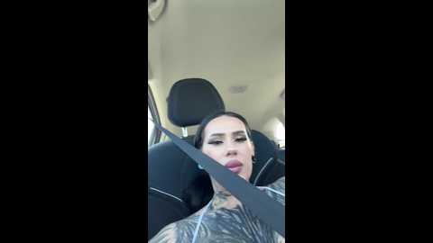 lina_moore69 @ bongacams on 20250614