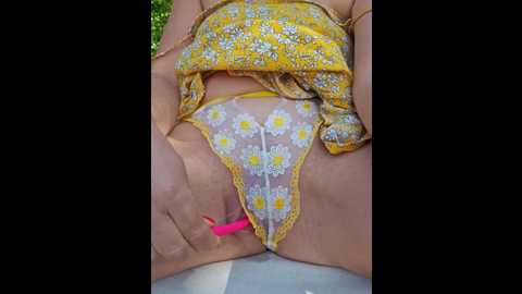 Media: stella888 Bongacams 2025-06-14 07:22:00