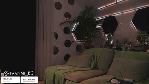 taanni @ bongacams on 20250614