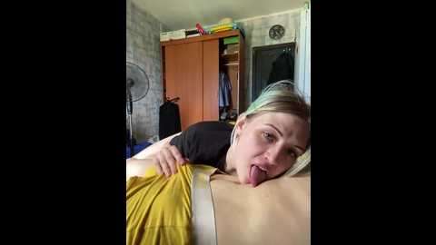 emosexxx @ bongacams on 20250616