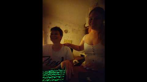 Media: bunnycroissant Bongacams 2025-06-19 19:04:00