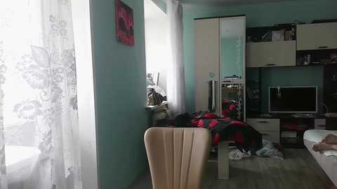 emolina @ bongacams on 20250619
