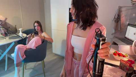 milkaff_ @ bongacams on 20250619