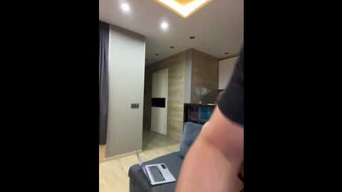 no_face_guy @ bongacams on 20250621