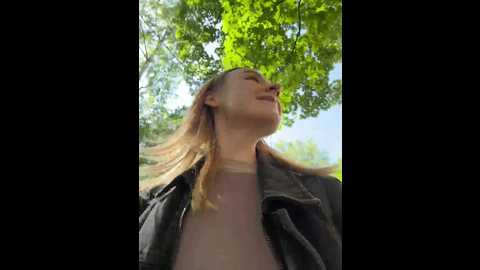 elegantbabe @ bongacams on 20250622