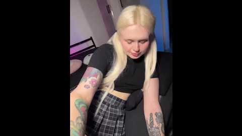 sexform0ney @ bongacams on 20250622