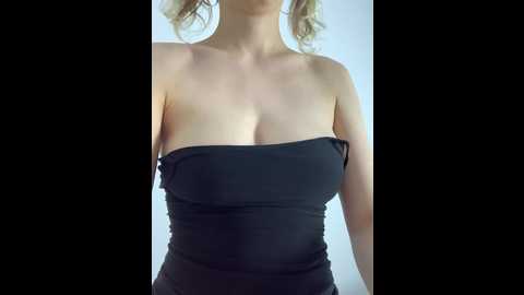 nezukoo @ bongacams on 20250623