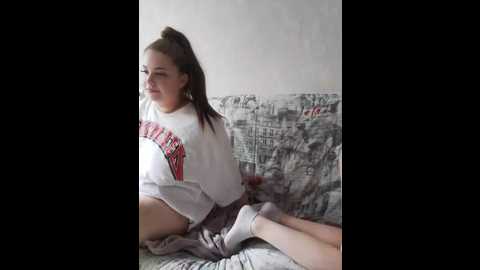Media: cutesmiles Bongacams 2025-06-24 10:45:00