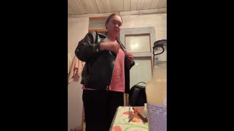 Media: purplewife Bongacams 2025-06-24 17:23:00