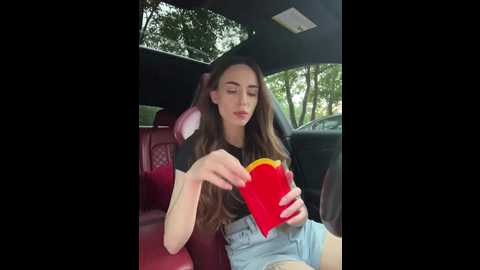 Media: izabellaone Bongacams 2025-06-25 02:40:00
