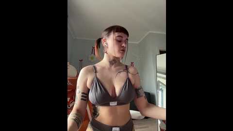 lolymolly @ bongacams on 20250625
