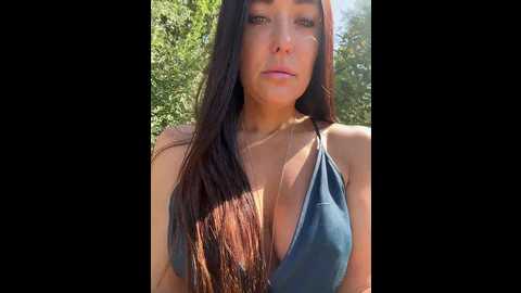 linahelen @ bongacams on 20250626
