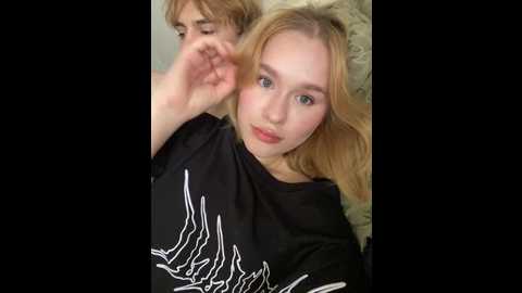 Media: honeysavage Bongacams 2025-06-28 09:33:00
