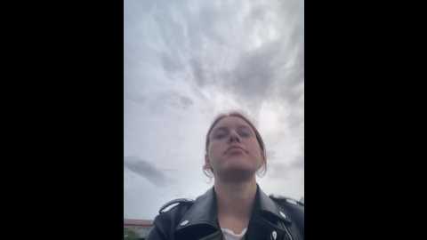 Media: foxbaby691 Bongacams 2025-06-29 15:18:00