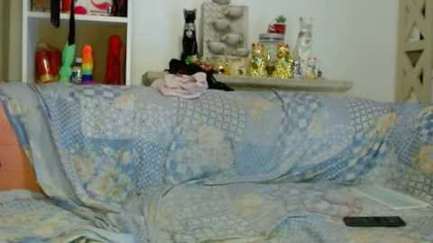 Media: amelieandross Bongacams 2025-06-30 03:20:00
