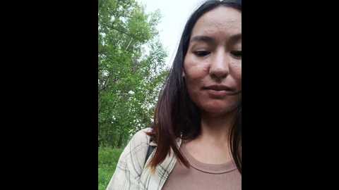 luu_lii77 @ bongacams on 20250702