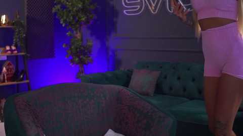 Media: raquellevon Bongacams 2025-07-03 17:01:00