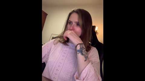 Media: sexy_sweets Bongacams 2025-07-04 21:37:00