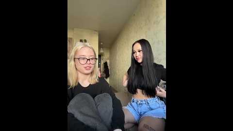 emyeva @ bongacams on 20250707
