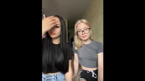 emyeva @ bongacams on 20250708