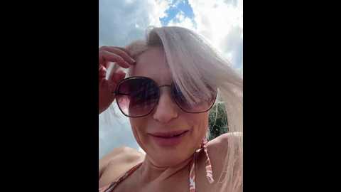 _molly_ @ bongacams on 20250711
