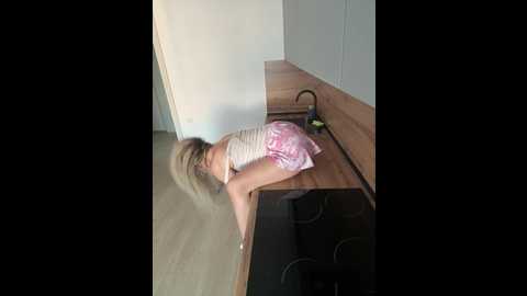 Media: katerina_space Bongacams 2025-07-14 16:55:00