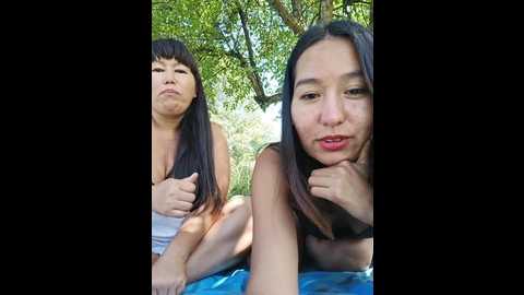 luu_lii77 @ bongacams on 20250714