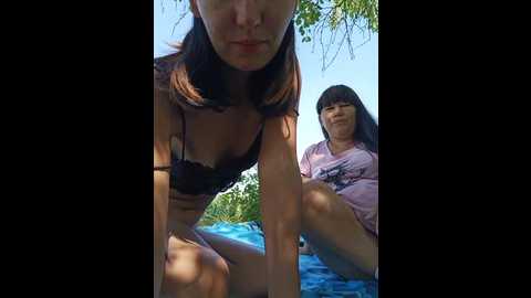 luu_lii77 @ bongacams on 20250717