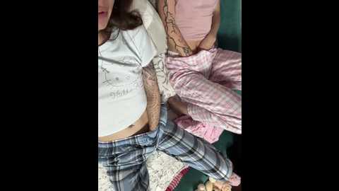 serotoninnn1 @ bongacams on 20250719