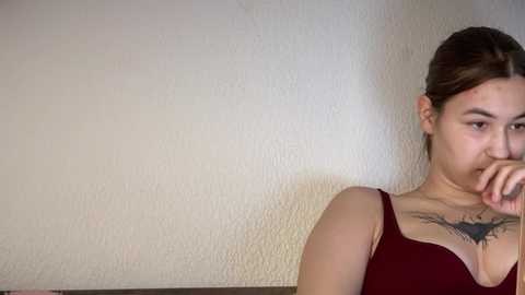 Media: 2love_love2 Bongacams 2025-07-22 18:01:00