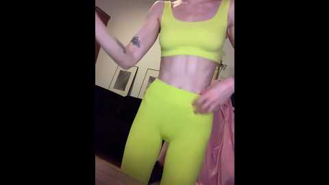 Media: sexy_sweets Bongacams 2025-07-22 20:00:00