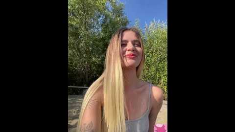 Media: babegirl Bongacams 2025-07-25 11:53:00