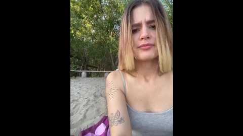 babegirl @ bongacams on 20250725