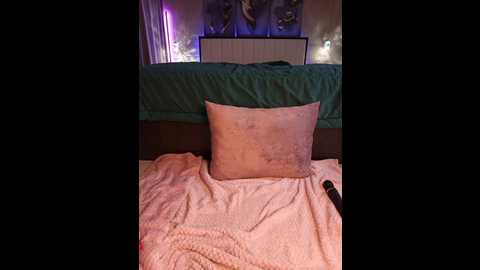 gggglaaaaaafftt596rr @ bongacams on 20250725