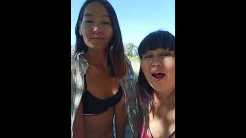 luu_lii77 @ bongacams on 20250725