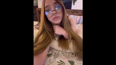 Media: littledelora Bongacams 2025-07-27 21:09:00