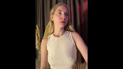 emmacrystall @ bongacams on 20250728
